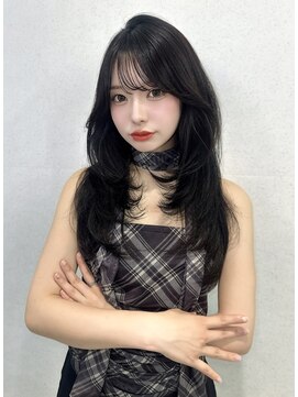 ユーフォリア 渋谷グランデ(Euphoria SHIBUYA GRANDE) 韓国ヘア　レイヤーカット　ダークグレー　SAYAKA