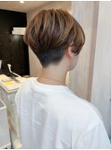 福山人気20代30代40代メンズライク刈り上げベリショートベージュ