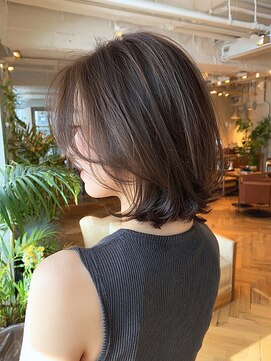 クレビア 名古屋(CreBiA) ミディアムレイヤー/髪質改善/透明感カラー/グレージュ