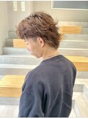 ブラウンカラー×フェザーショート