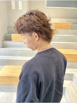 カケル(×.) ブラウンカラー×フェザーショート