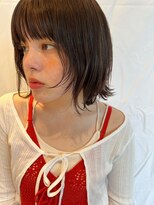 トリッカ シブヤ(TRICCA SHIBUYA)&nbsp;くびれミディアム/オリーブベージュ/韓国ヘア/シースルー前髪