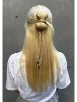 ヒュー 広島(HEW)&nbsp;カチモリ風ヘアセット