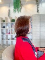 ボンドヘアステージ 良福寺店(BOND hair stage) 上品なツヤと軽やかな動きが魅力|大人女性の上質ミディアムヘア