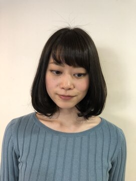 ノコナッツ(NOCONUTS) ミディアムボブ