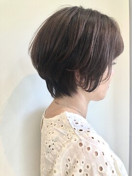 ヘア ミール(hair mirle) ふんわり柔らか前下がりショートボブ