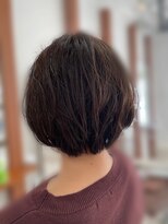 ロイ(ROI)&nbsp;【勝又　スタイル】ショートボブ×深みのあるマット系のカラー