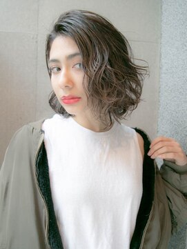 ルティア 池袋(Lutia) 透明感グレージュ