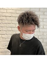 ビーテックバイゼン 山科店(B-TECH by Zen)&nbsp;ツーブロック短髪モテるスーツ束感メッシュシークレットパーマ