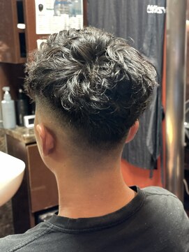 ヒロギンザ 新橋銀座口店(HIRO GINZA) フェード×スペインカール