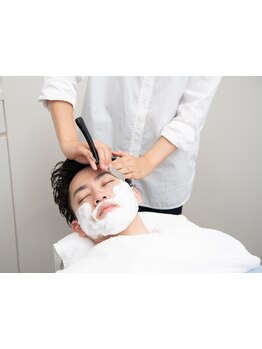 【大手町駅徒歩5分】ヘアだけでなくメンズのケアに集中したあなただけの特別な時間をご提供いたします