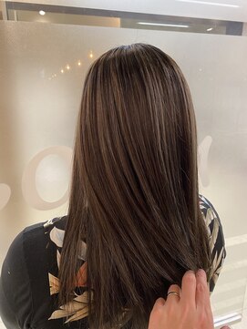 ヘアースペースブルーム ヒーロー 園田店(HAIR SPACE BLOOM hero) 【園田/ハイライトカラー】ミルクティーベージュ