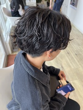 ルシードスタイル　ムースユイット(LUCIDO STYLE mousse8) ショートパーマ