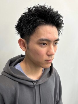 セプト 博多(SEPT.) 刈り上げ　スパイキーショート　アップバング　ビジネス　爽やか