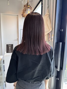 ロカ 表参道(loka) レッドブラウン/切りっぱなし[表参道/ブリーチ/ハイライト]Mai