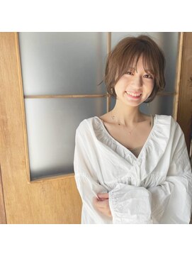 トッカ 浅草店(tocca) ふんわりショートボブ