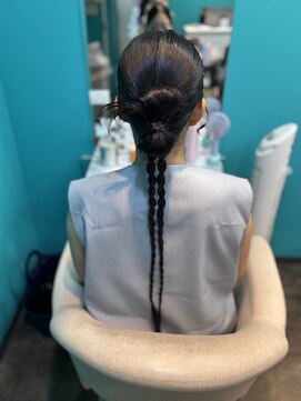 リエラ 新宿(RIERA) カチモリヘア