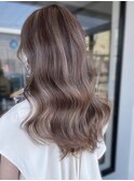 春カラー透明感ベージュ×大人可愛い韓国風くびれレイヤー