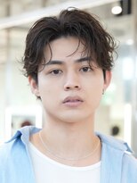 フィフス 大分(fifth)&nbsp;大分シャドウパーマメンズカットラウンドマッシュセンターパート