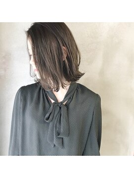 ミント(mint) 赤み除去！透けるグレー！