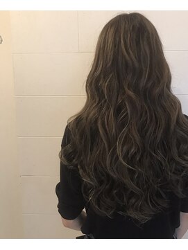 キュアー 千葉店(hair&make cure) ロングレイヤースタイル　外国人風ハイ＆ローライト
