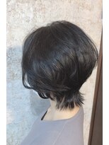 ピアニー(Peony) ショートウルフ