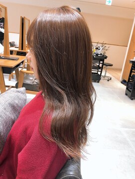 ネイロ 錦糸町(NeiRo) エアリーミディショートパーマ黒髪カタログホワイトアッシュ