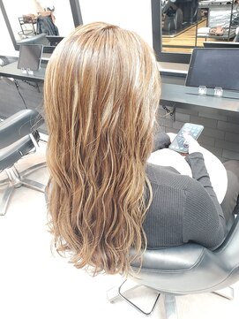 エンカウントバイマハロ 千葉(encount by mahalo) こなれハイトーンメッシュ[ハイライト/ブリーチ/インナーカラー]