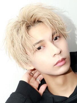 リップス 表参道店(LIPPS) ホワイトカラーセンターパート【アップバング】