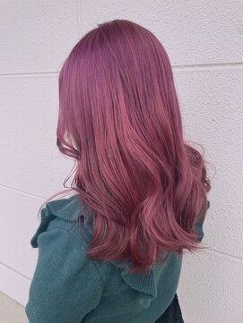 アース コアフュールボーテ 伊勢崎(EARTH coiffure beaute) ダブルカラーくびれミディピンクカラー