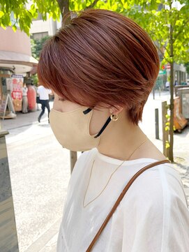 アイティー バイ アルバム 浦和店(IT by ALBUM) ショートオレンジ_グレージュカラーボブウルフ_ba400261