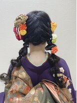 アフロディーテ(Aphrodite)&nbsp;アシンメトリーのタマネギヘアー