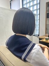 キュエム(Cuem) 【Cuem 菅原】タンバルモリ内巻きボブ高校生