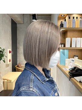 ルーフ 町田店(LUFE) ホワイトグレージュ