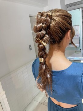 ネオリーブ チロル 横浜西口店(Neolive CiroL.) ポニーアレンジ★