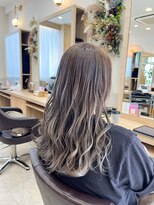 シオン(sion)&nbsp;ハイライト/グレージュ/レイヤーカット/20代/30代/40代/50代