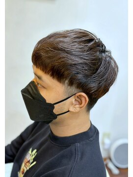 ミリ 国分寺(Mili) 刈り上げマッシュショート