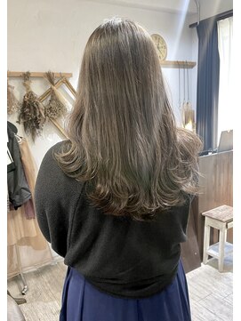 ヘアーアンドアトリエ マール(Hair&Atelier Marl) 【Marl】オリーブグレージュカラー×セミロング