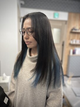 リノショアーズ 元町店(RINOSHORES) 20代30代ブルーインナーカラーイヤリングカラー