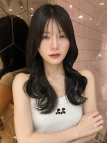 ルームバイシー 新宿(Loom. by Sea)&nbsp;レイヤーカット×ショコラアッシュ【モテ・愛され /小顔ヘア】