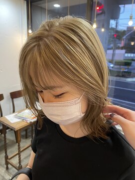 ベルグローアルファ(BELLE GROW ALPHA) 柔らかベージュ