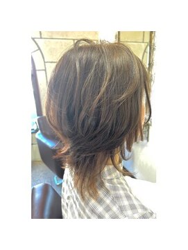 ヘアーアンドメイクステラ ネオウルフ