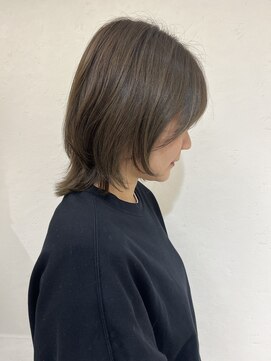 アルティーナプライベート(altina PRIVATE) くびれヘアxオリーブカラー