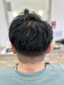 エルフ(elf) ニュアンスパーマ/シャドウパーマ/フェザーパーマ/by釼持竜也