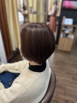 ポール 行徳店&nbsp;行徳脱白髪 白髪ぼかしハイライト ナチュラルカラー