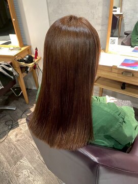 アフィナー(Afinar) 【横浜駅/横浜西口】アッシュベージュ