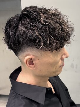 フィフス 天神大名(fifth) 天神大名スペインカールメンズカットマレットヘア30代19時以降