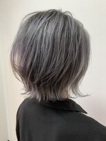 ココンヘアー(KOKON hair)&nbsp;【ブリーチ × シルバーアッシュ】