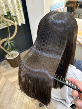 髪質改善ストレート