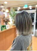 ★バレイヤージュ（シャドールーツ）シルバーグレージュボブ★